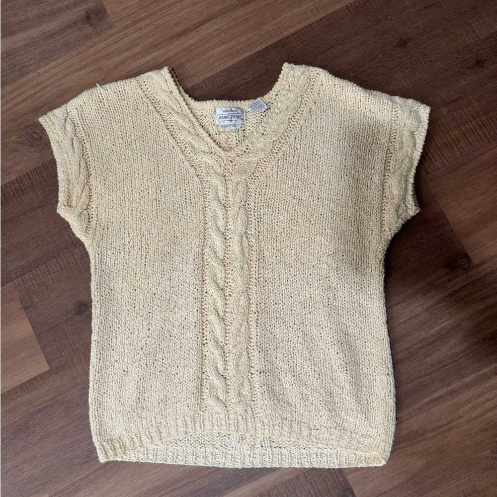 cable knit sweater top/vest